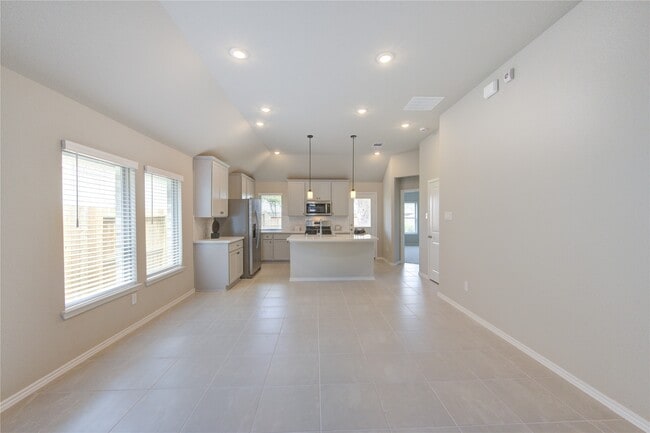 Building Photo - 203 Bright Vly Wy