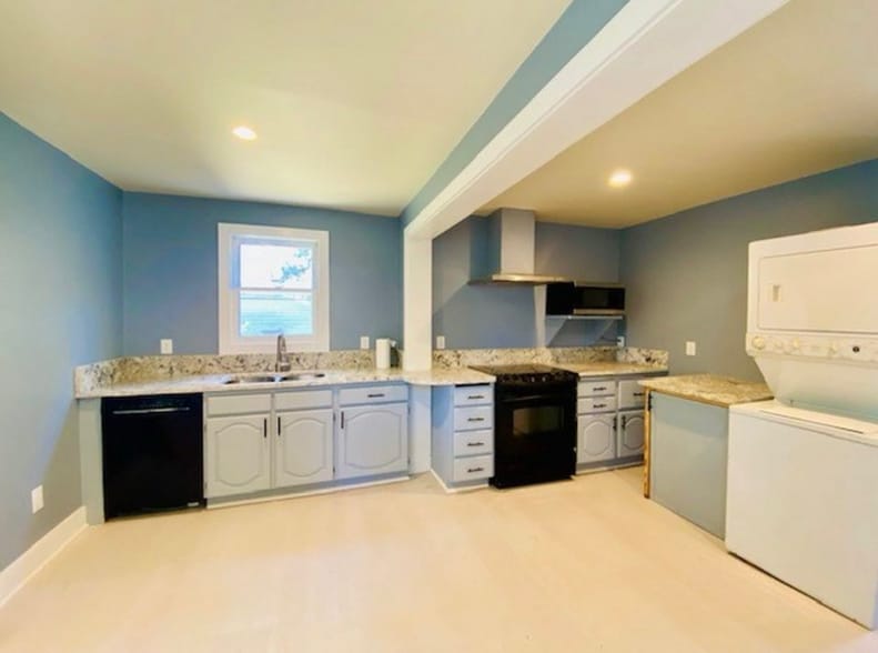 Building Photo - 33328 Rte 1201