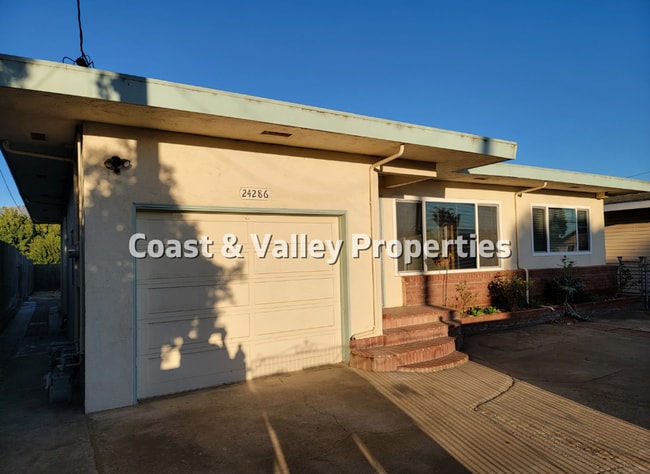 Building Photo - Wonderful Home in Chualar for RENT!!!