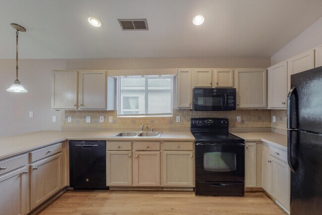 Building Photo - 745 Valley Meadows Dr