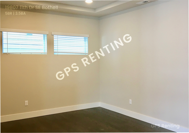 Building Photo - 19807 11th Dr SE