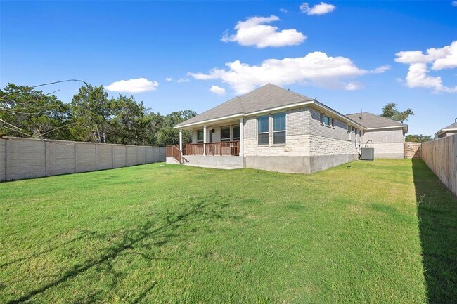 Building Photo - 686 Treadwell Ln