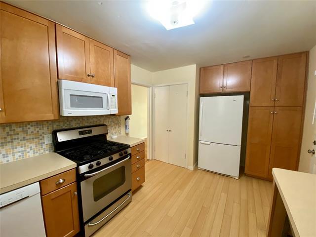 Building Photo - 10457 Solta Dr