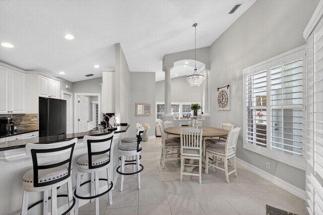 Building Photo - 8075 SE Governors Way