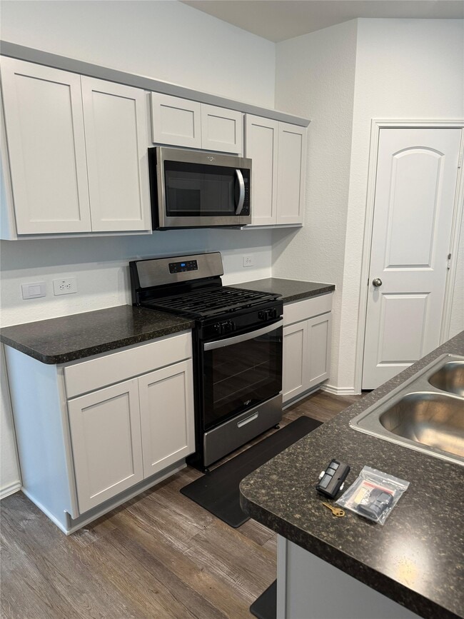 Building Photo - 6007 Diamond Vis Ct