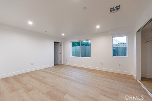 Building Photo - 1658 S Hayworth Ave