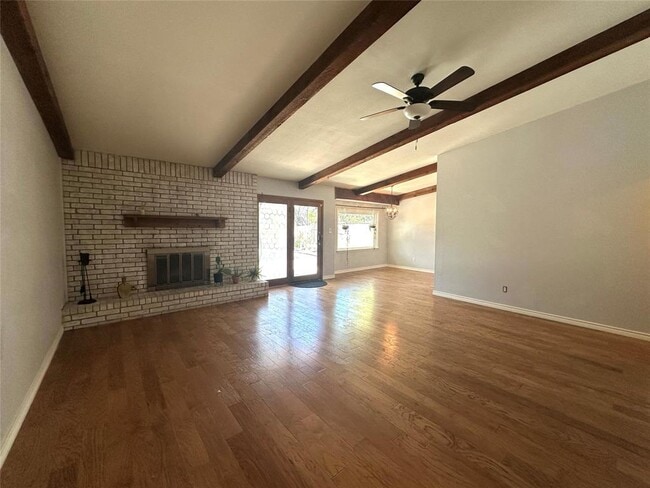 Building Photo - 5300 Suburban Dr