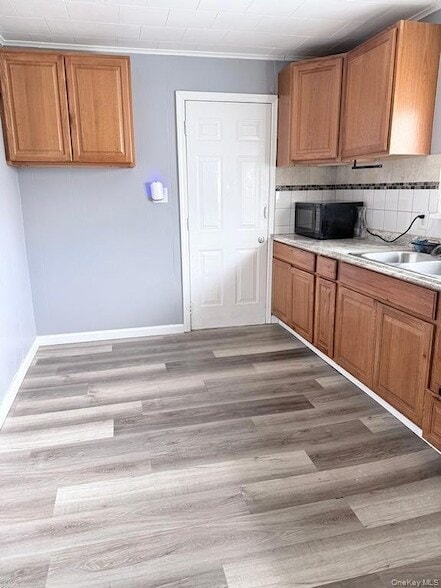 Building Photo - 132 Prospect Ave