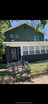 Building Photo - 3245 N Kenwood Ave