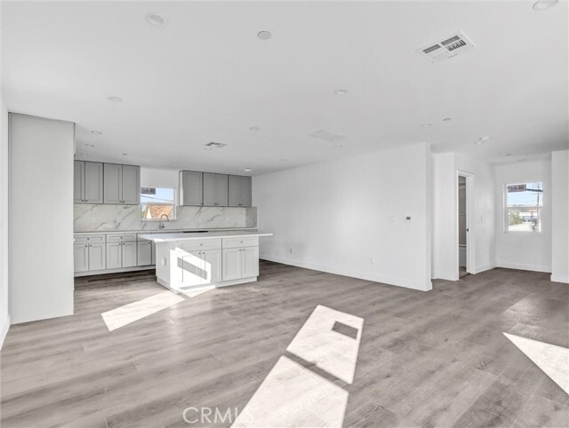 Building Photo - 1231 S Rowan Ave