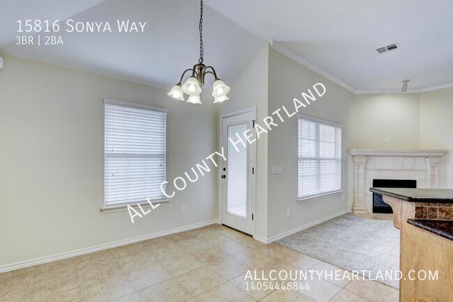 Building Photo - 15816 Sonya Way