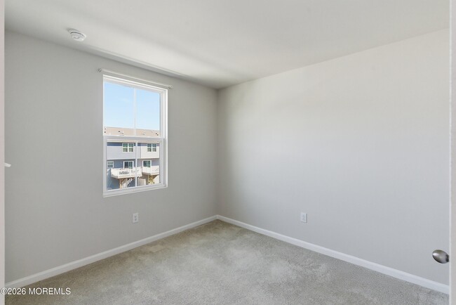 Building Photo - 604 Cyprus Ct