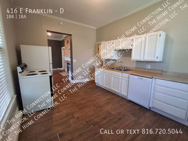 Building Photo - 416 E Franklin-D