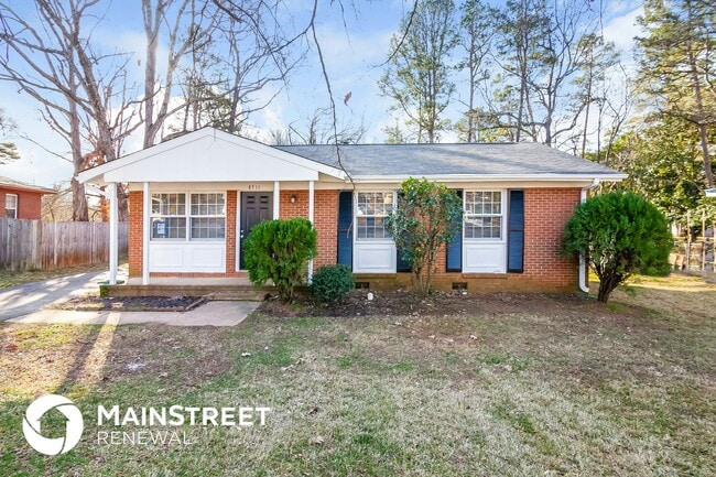 Building Photo - 8711 Farmwood Ct