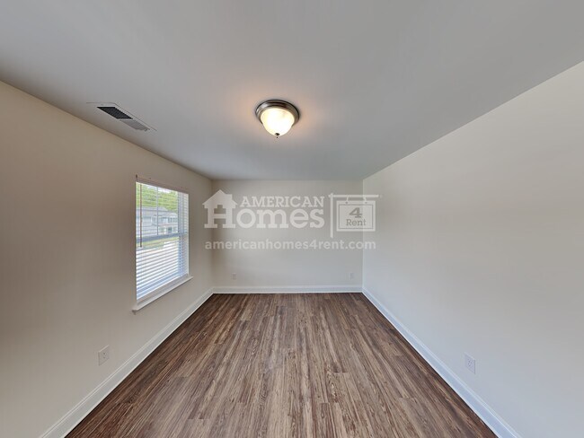Building Photo - 3012 Lucky Lane