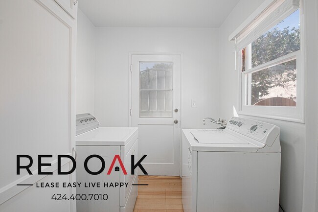 Building Photo - 2727 Butler Ave