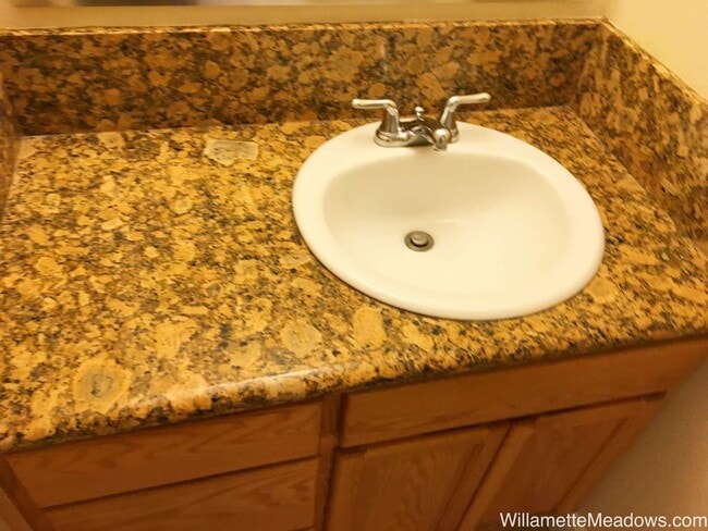 Building Photo - Spacious 4-Bedroom Home with Large Fenced Yard & Covered Patio