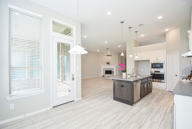 Building Photo - 30518 Night Heron Ln