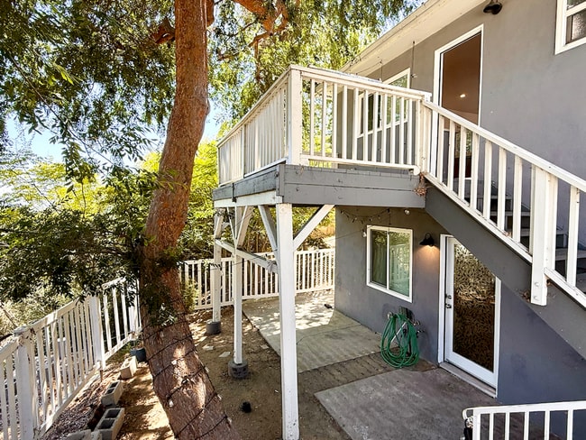 Building Photo - 2042 N Alvarado St