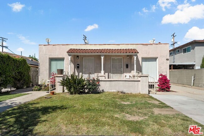 Building Photo - 435 W Elk Ave