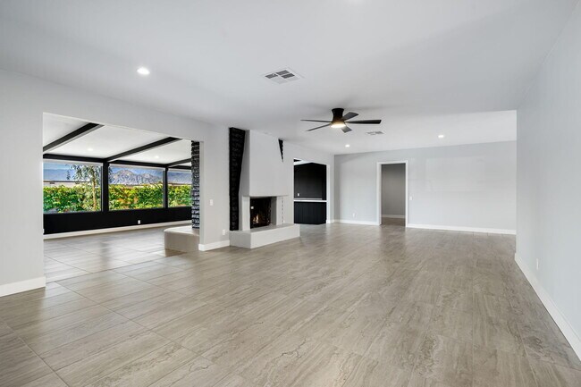 Building Photo - 79869 Hummingbird Ln