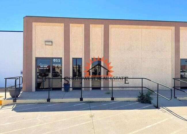 Primary Photo - High Traffic Commercial Property