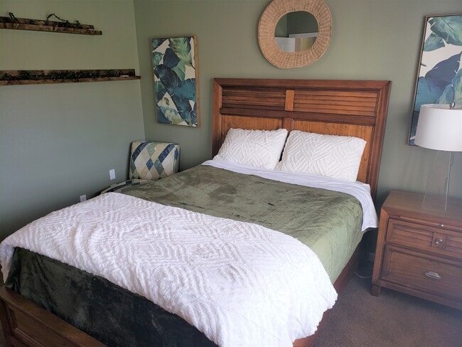 Building Photo - 701 Masters Row