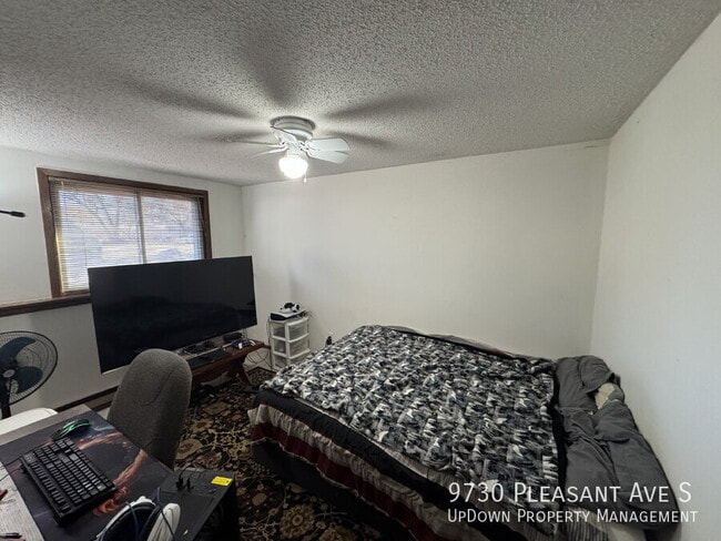 Building Photo - 9730 Pleasant Ave S