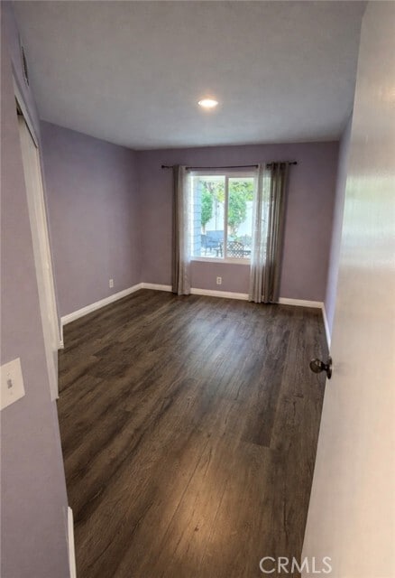 Building Photo - 4 Pineoak