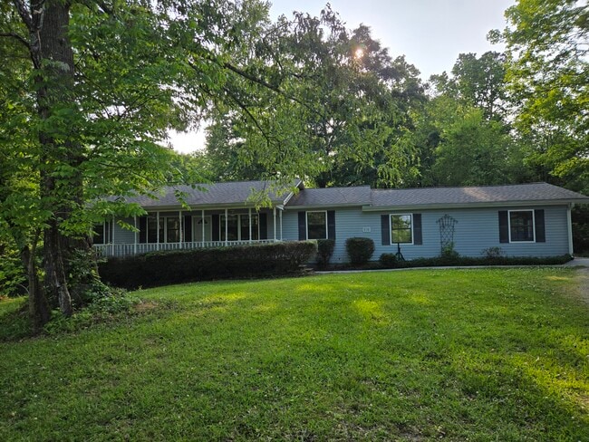 Building Photo - 143 County Road 244