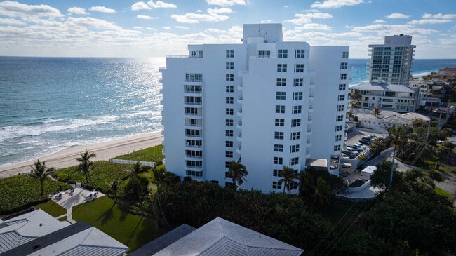 Building Photo - 3407 S Ocean Blvd
