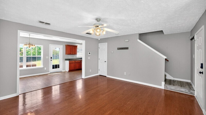 Building Photo - 4041 Sequoia Trail