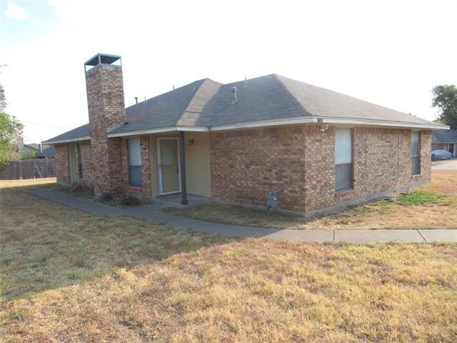 Primary Photo - 1725 Dynasty Cir