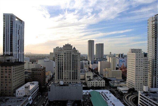 Building Photo - 50 Biscayne Blvd