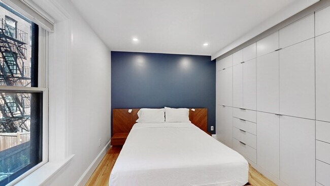 Building Photo - 43 Garden St