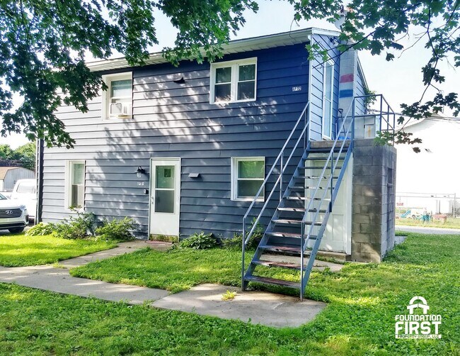 Primary Photo - 7 East St