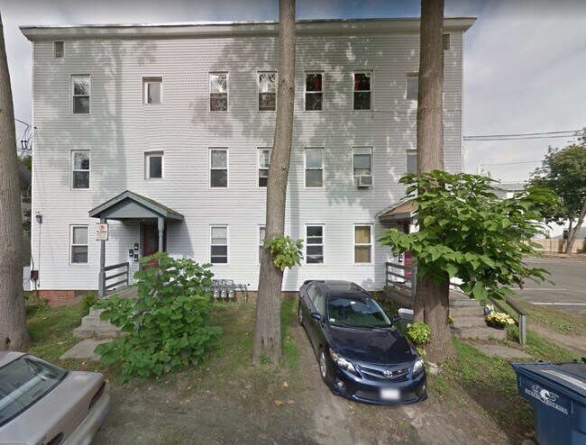 Primary Photo - 11 Michelman Ave