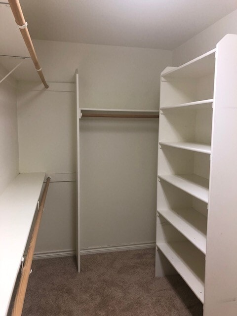 Building Photo - 16130 SW Loon Dr