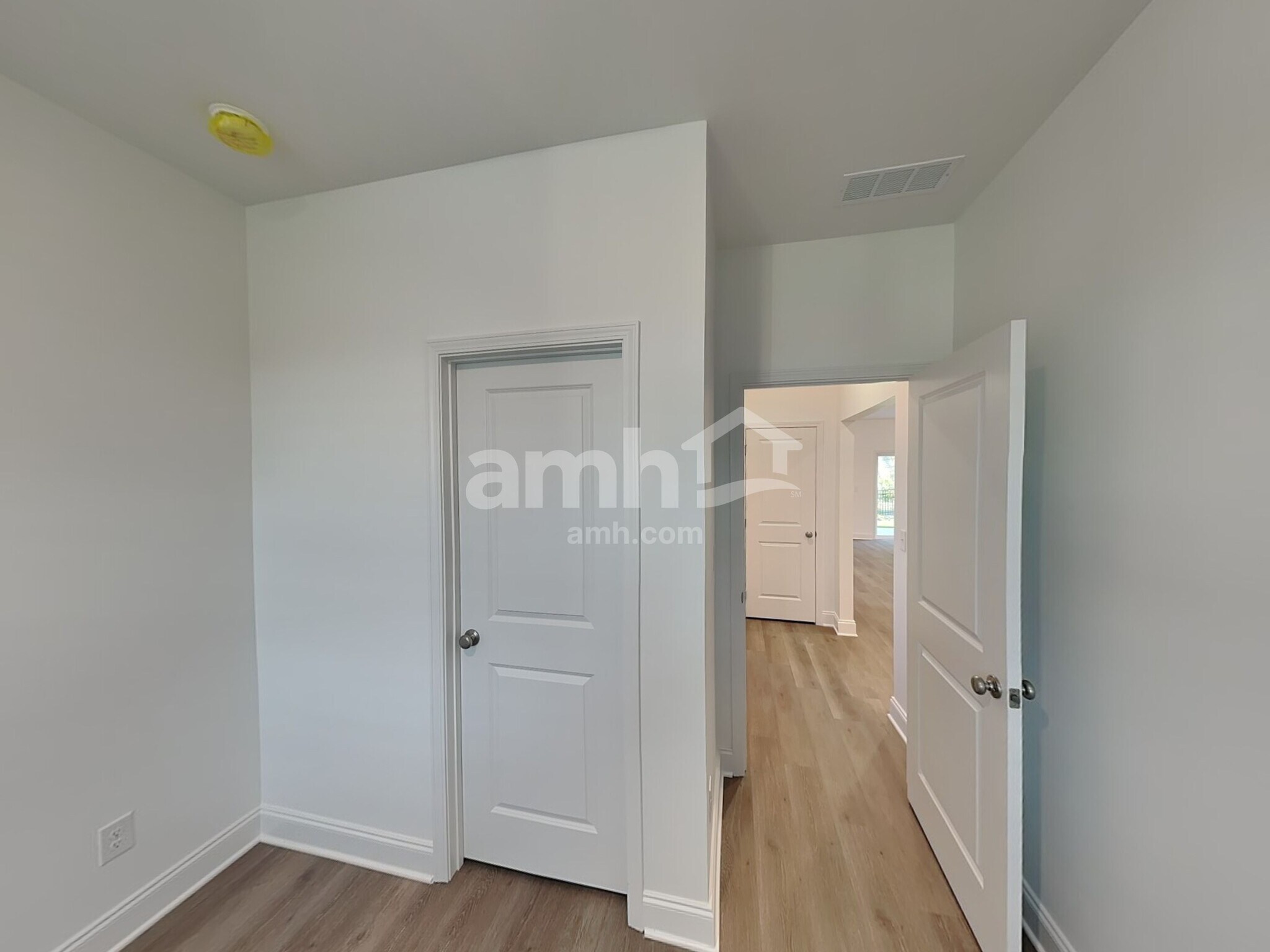 Building Photo - 210 Gershon Wy