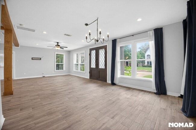 Building Photo - 2403 Arbor St