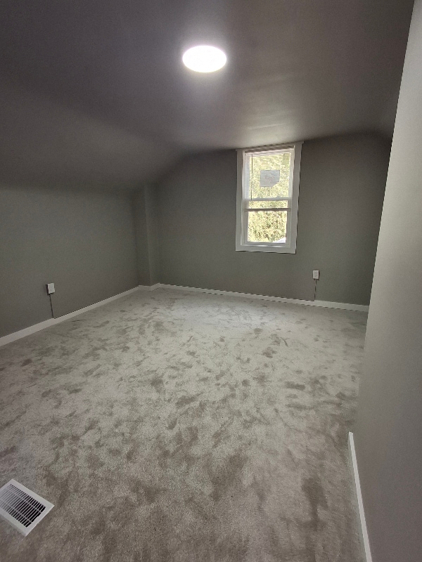 Building Photo - 1434 Quarterline Rd