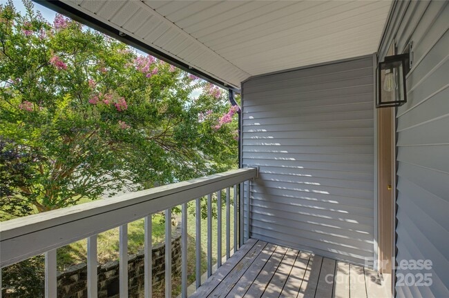 Building Photo - 11514 Turn Stone Ct