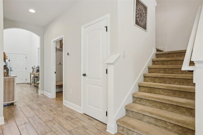 Building Photo - 17226 Hickory Wind Dr