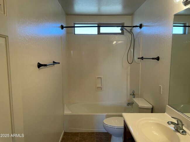 Building Photo - 22038 W Mohave St