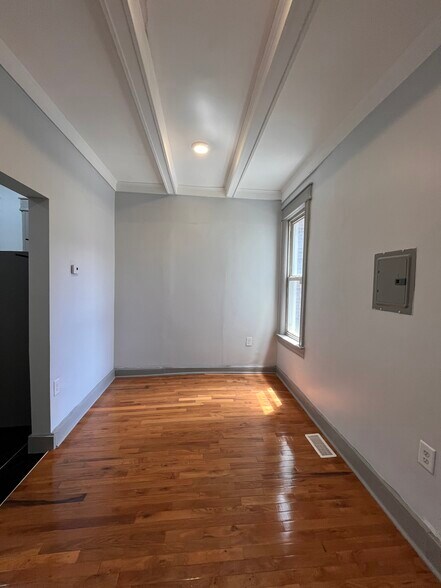 Building Photo - 156 Wegman Pky