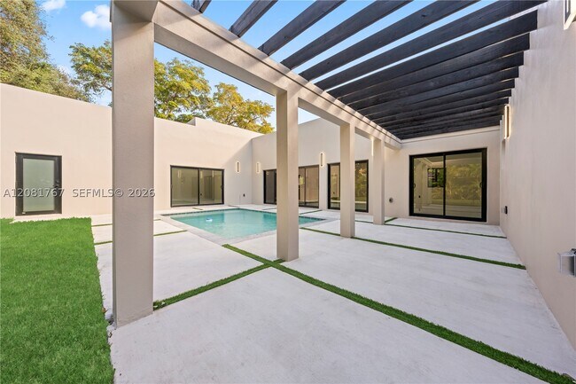 Building Photo - 12335 Griffing Blvd