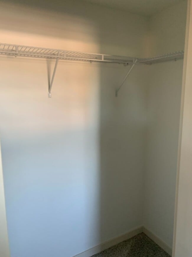 Building Photo - Modern 3 Bed/2.5 Bath Townhome in NW Redmond