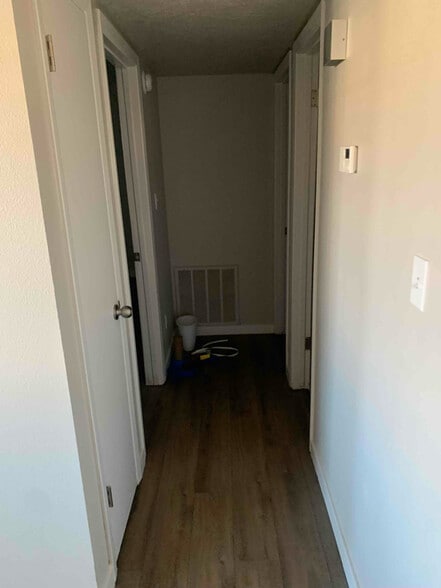 Building Photo - 1 St George Blvd