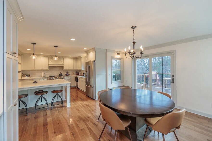 Building Photo - 8420 Timber Trl