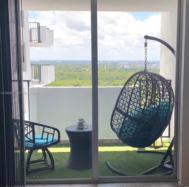 Building Photo - 2750 NE 183rd St